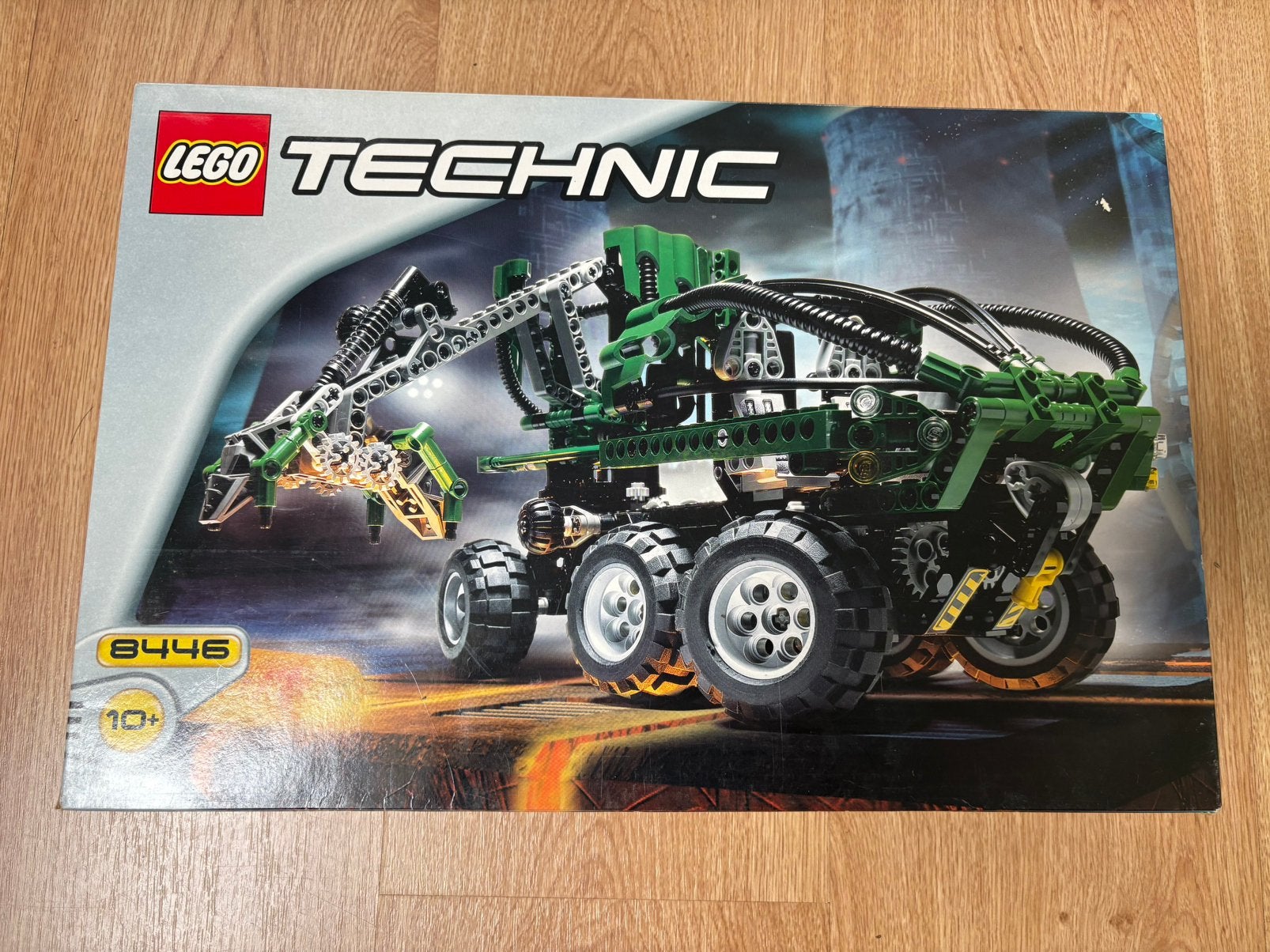 Lego Technic 8446 Kraanwagen met instructies en doos, Kinderen en Baby's, Speelgoed | Duplo en Lego, Ophalen of Verzenden, Zo goed als nieuw