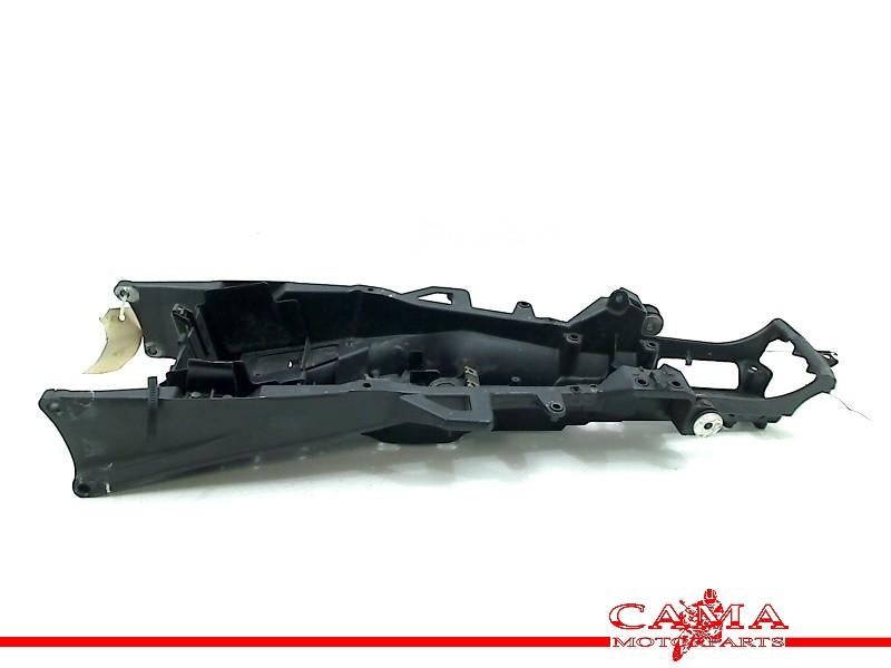 Subframe Achter Yamaha YZF R1 2004-2006 (YZF-R1 5VY) 2004, Yamaha Motor Europe N.V., Gebruikt, Customersupport@yamaha-motor.co.uk