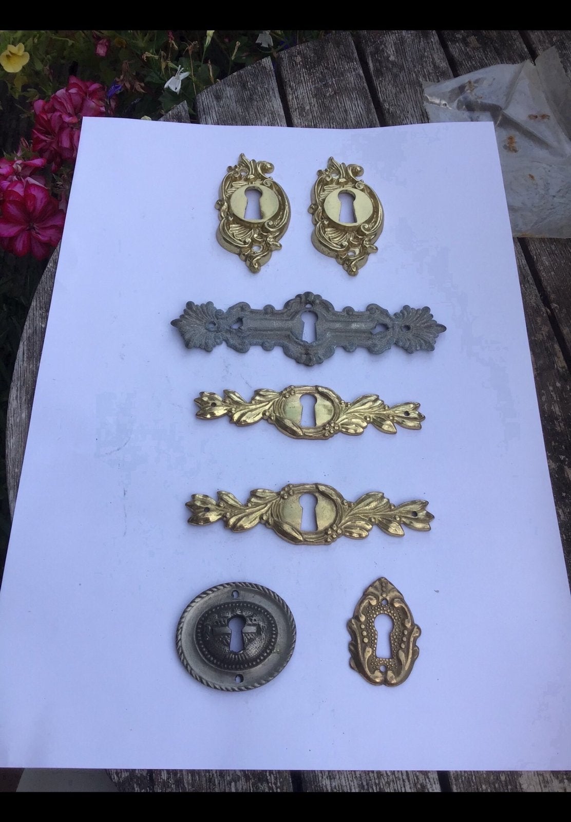 Geel koperen, messing, metalen sleutelplaatjes, slotplaatjes, Ophalen of Verzenden, Koper of Messing