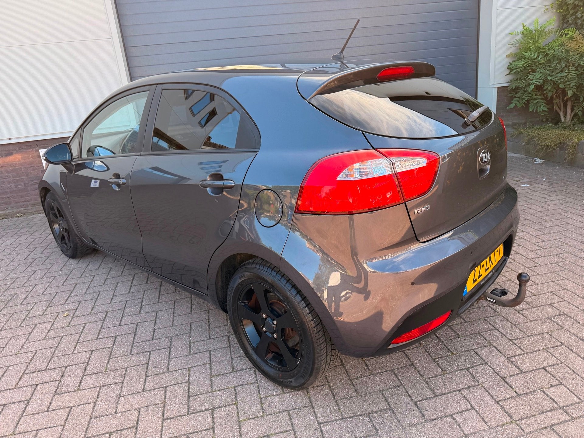 Kia Rio 1.2 CVVT Design Edition/Airco/Cruise-c/Led/Pdc/1eige, Euro 5, 4 cilinders, Origineel Nederlands, Bedrijf
