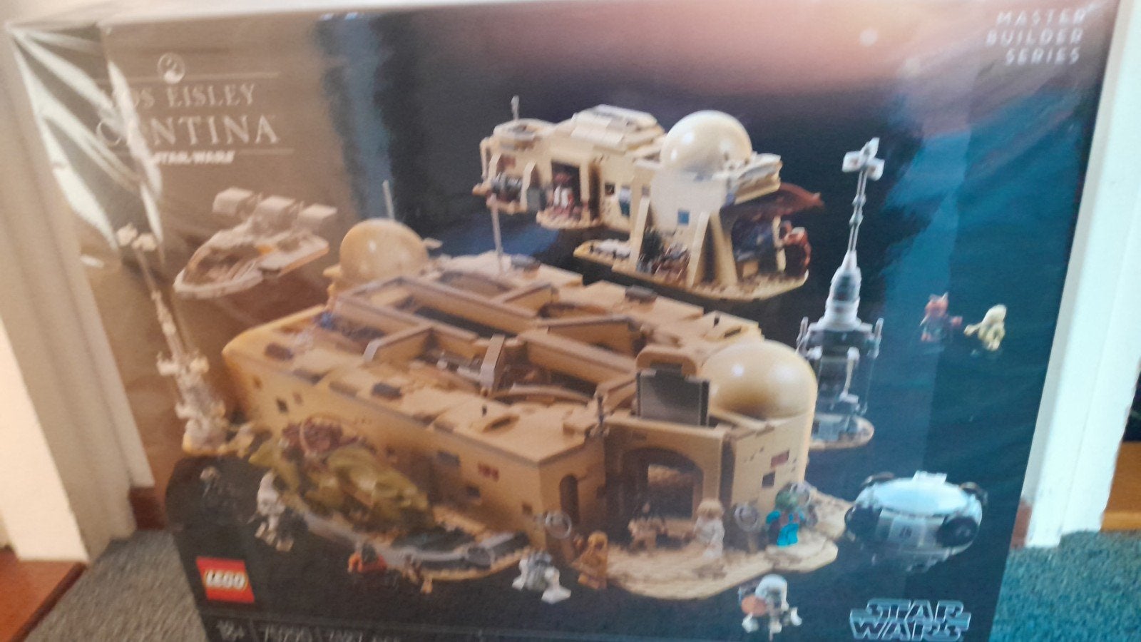 Nieuwe LEGO Star Wars Mos Eisley Cantina 75290, Kinderen en Baby's, Speelgoed | Duplo en Lego, Inclusief minifiguren, Star Wars