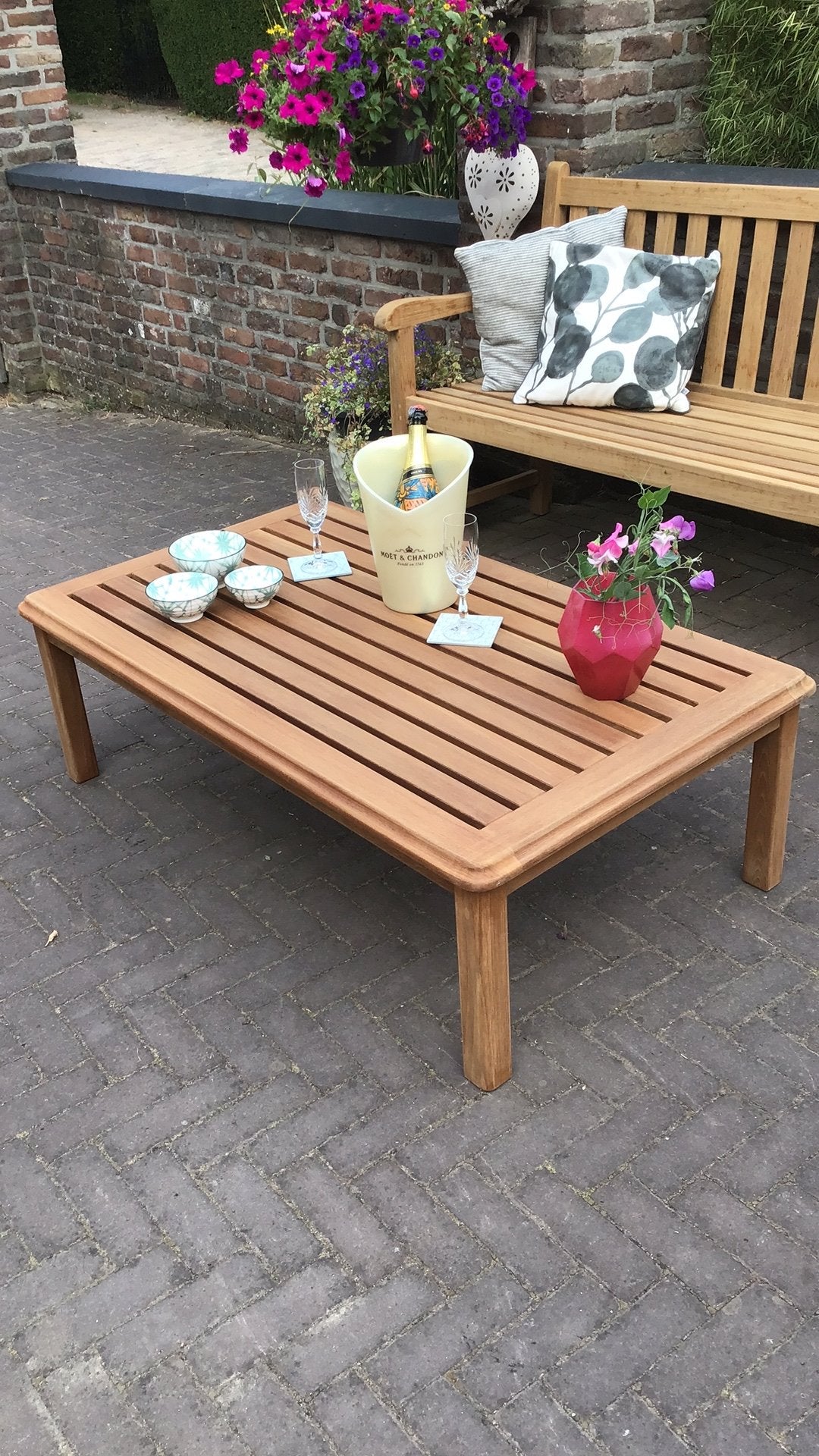 Mooie Nieuwe teakhouten lounge tuintafel 122x39 cm hoog 🍀, Ophalen, Nieuw, Hout