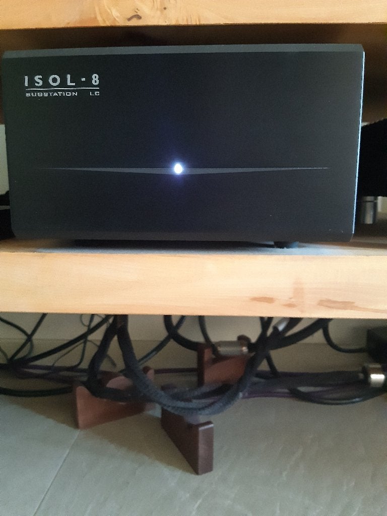 ISOL-8 SubStation LC (Low Current), Audio, Tv en Foto, Ophalen of Verzenden, Zo goed als nieuw