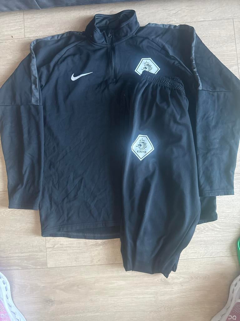 KNVB Scheidsrechter Trainingspak - Nike, Maat L, Ophalen of Verzenden, Zo goed als nieuw, Trainingspak
