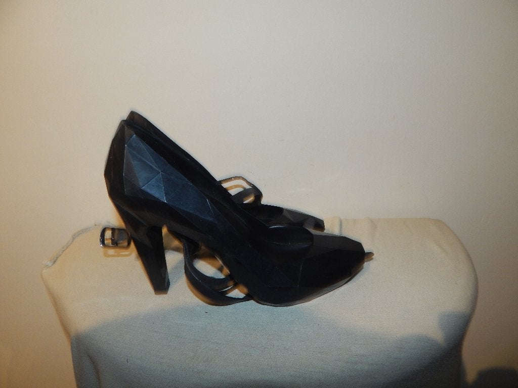United Nude kunststof pumps zwart hoekige look 37, Pumps, United Nude, Verzenden, Zwart