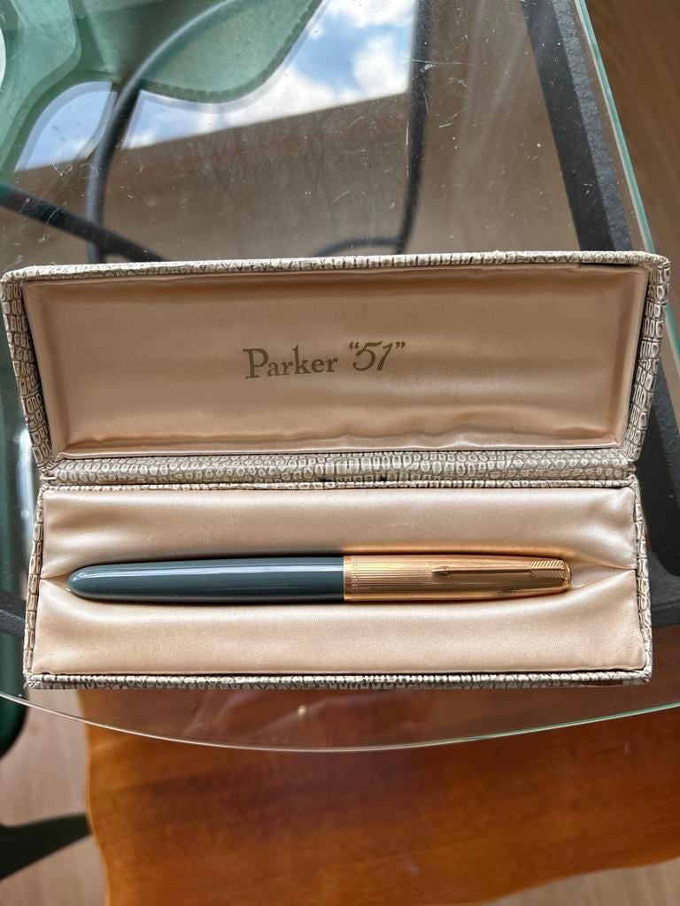 Gouden Parker vulpen ’51’ met originele casette, Verzamelen, Pennenverzamelingen, Ophalen, Parker, Met doosje, Zo goed als nieuw