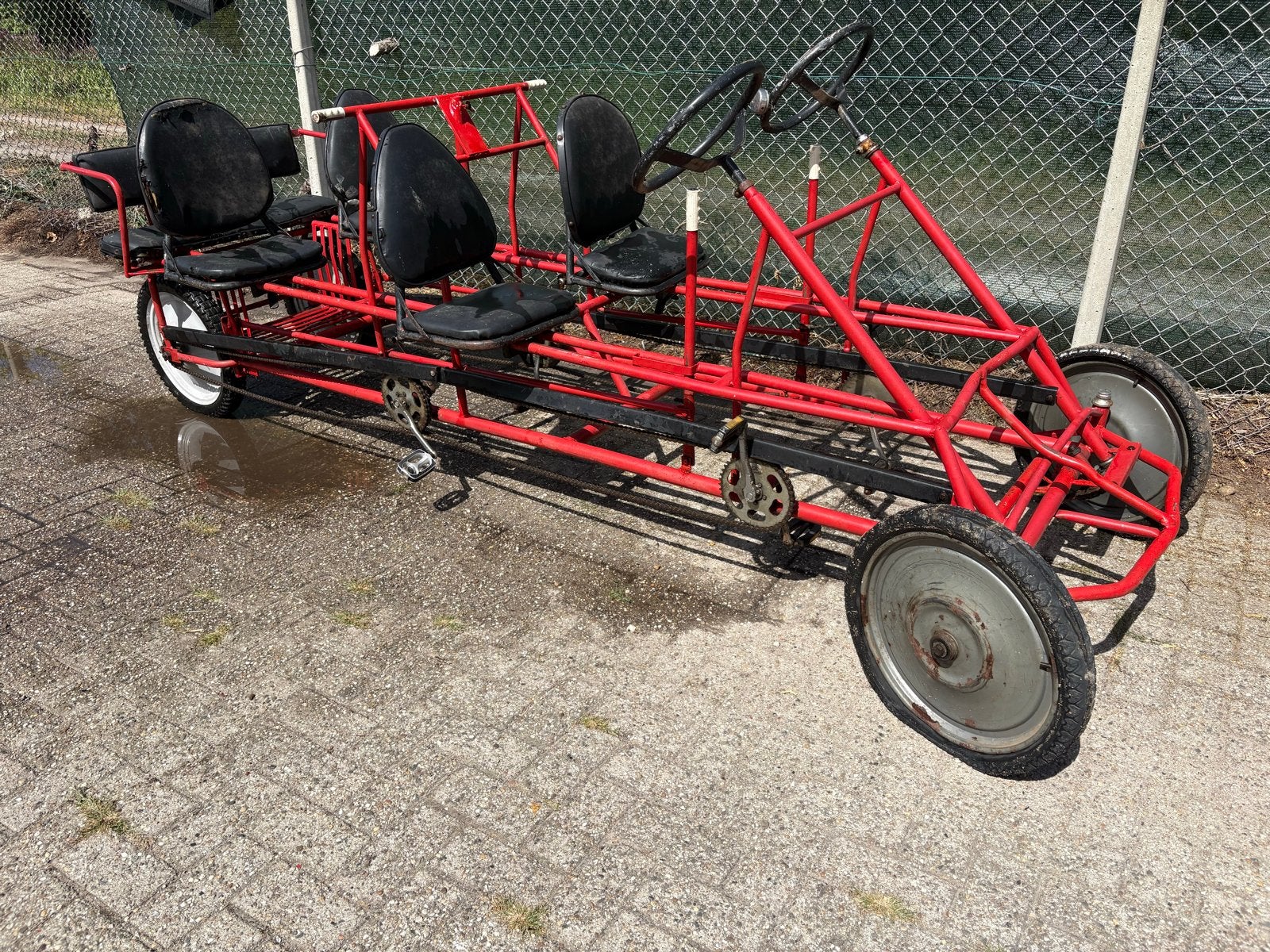 Grote 6-persoons skelter - Ideaal voor verhuur of recreatie, Ophalen, Gebruikt, Velgrem, .