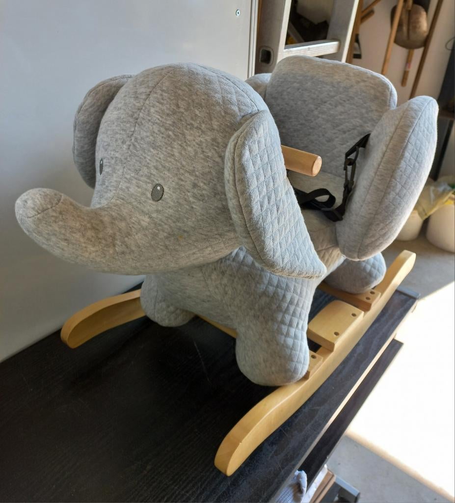 Hobbelolifant - Zo goed als nieuw, Ophalen, Zo goed als nieuw