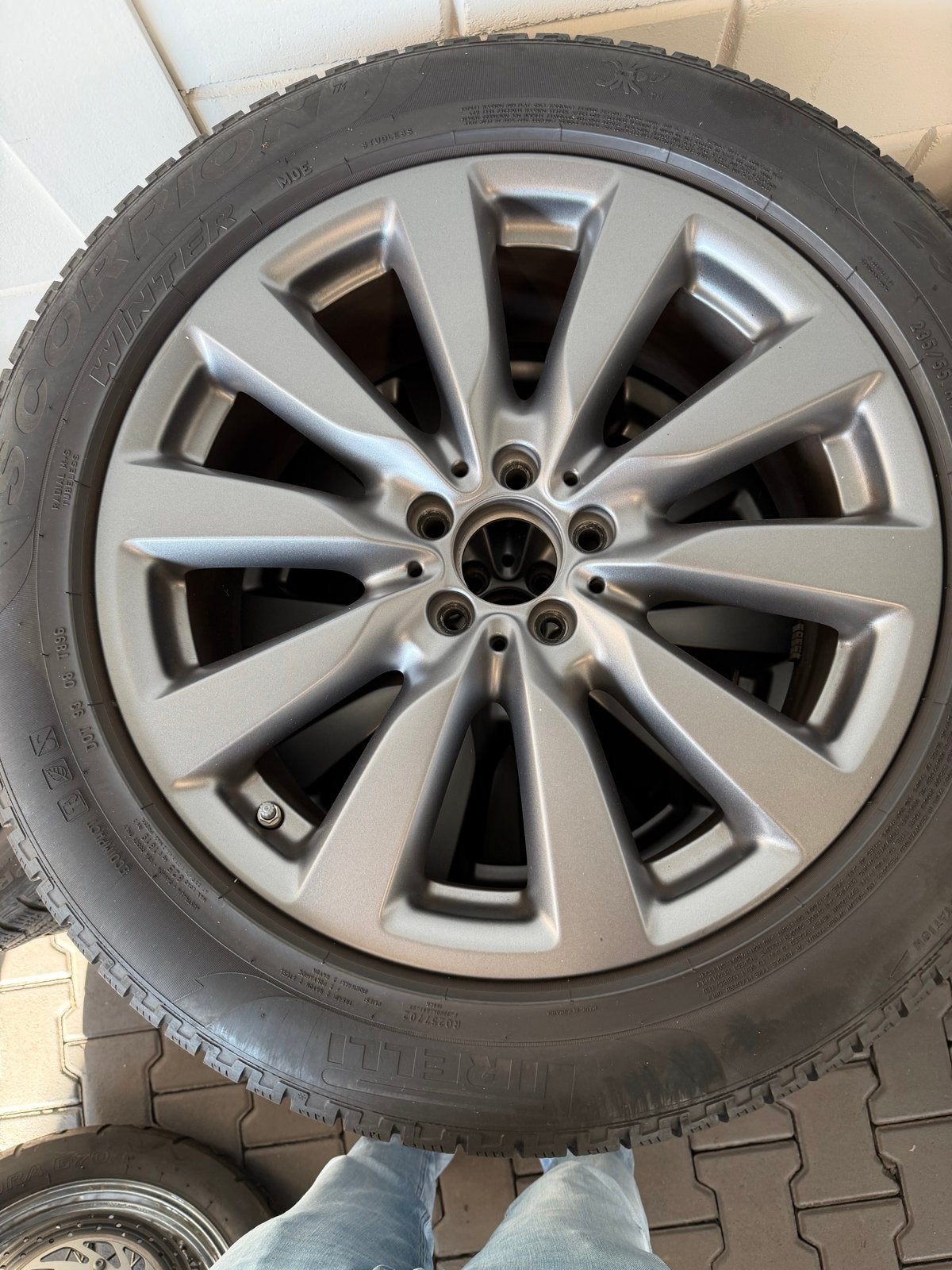Pirelli Scorpion Winter banden met velgen - 235/55 R19, Gebruikt, Banden en Velgen, Winterbanden, 235 mm