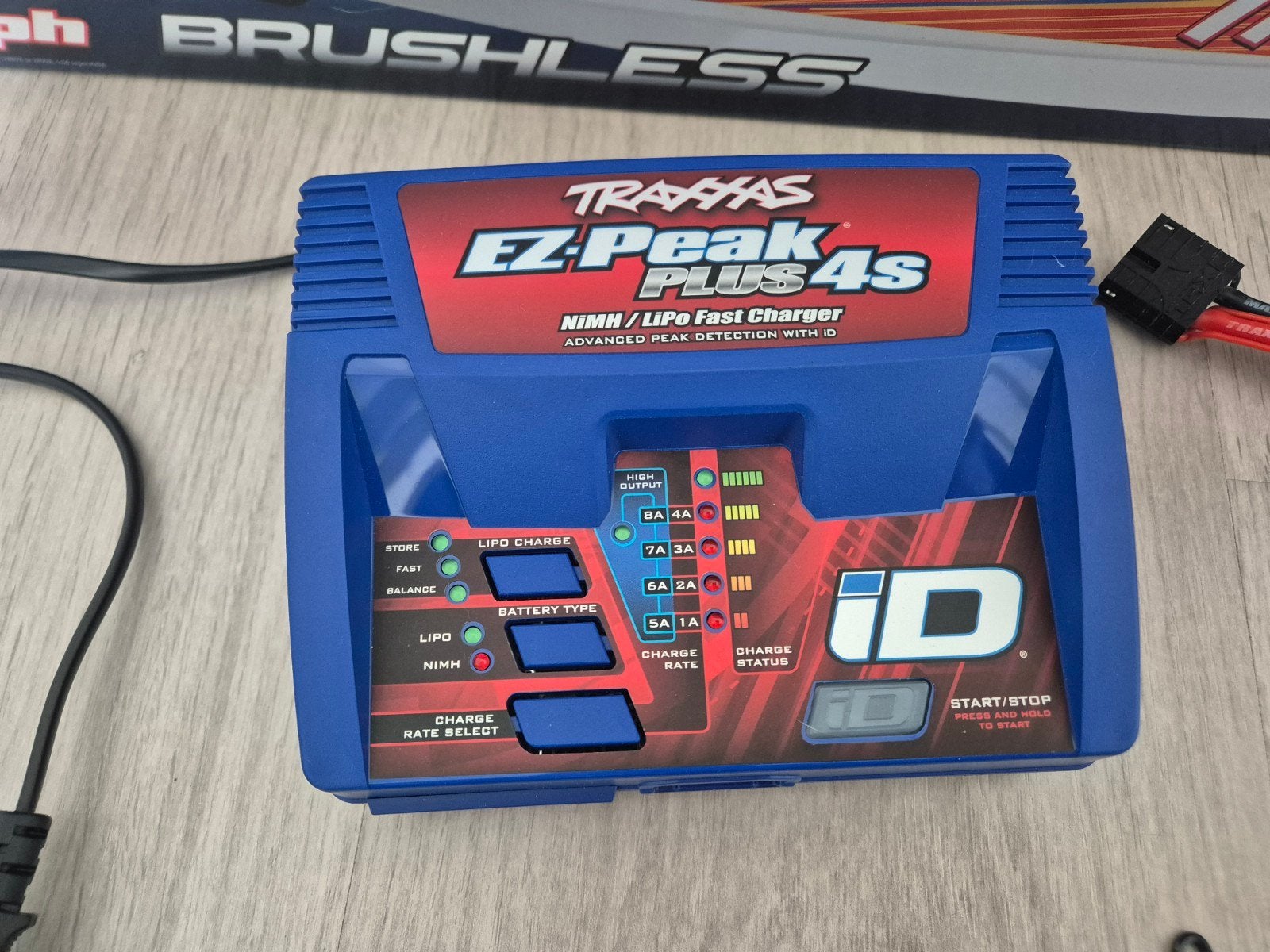 Traxxas EZ-Peak Plus 4S Lader - Zo goed als nieuw, Ophalen of Verzenden, Zo goed als nieuw, Onderdeel