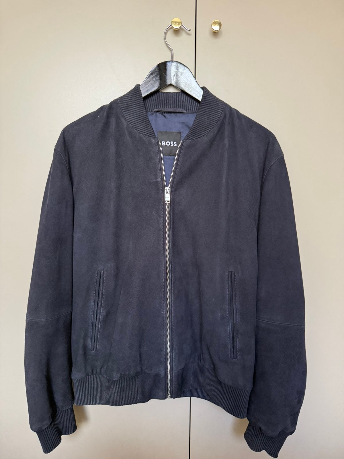 HUGO BOSS SUEDE JAS VAN GEITENLEER, Ophalen of Verzenden, Zo goed als nieuw, Maat 46 (S) of kleiner, Blauw