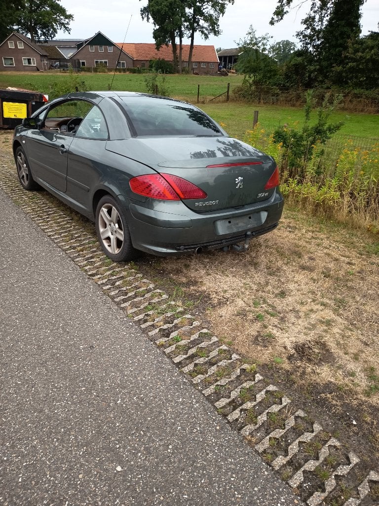 Peugeot 307 cc 2.0 16 v onderdelen/crossauto, Auto-onderdelen, Ophalen, Voor, Peugeot, Bumper