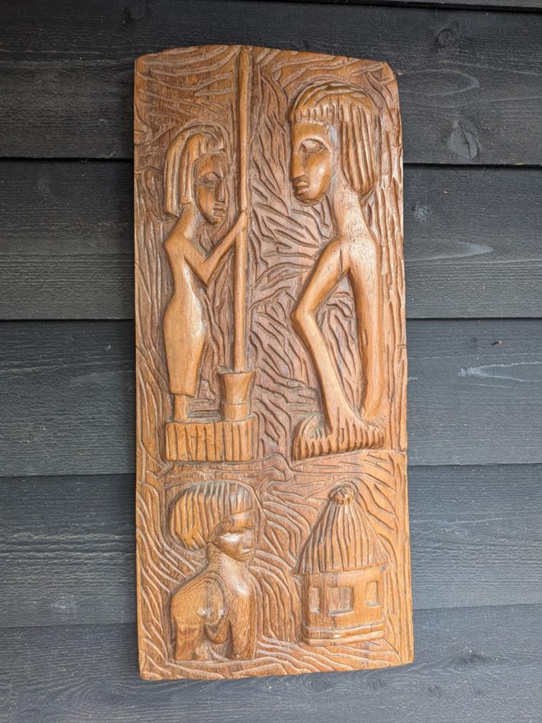 Vintage handgesneden Afrikaans houten wandpaneel, Antiek en Kunst, Ophalen