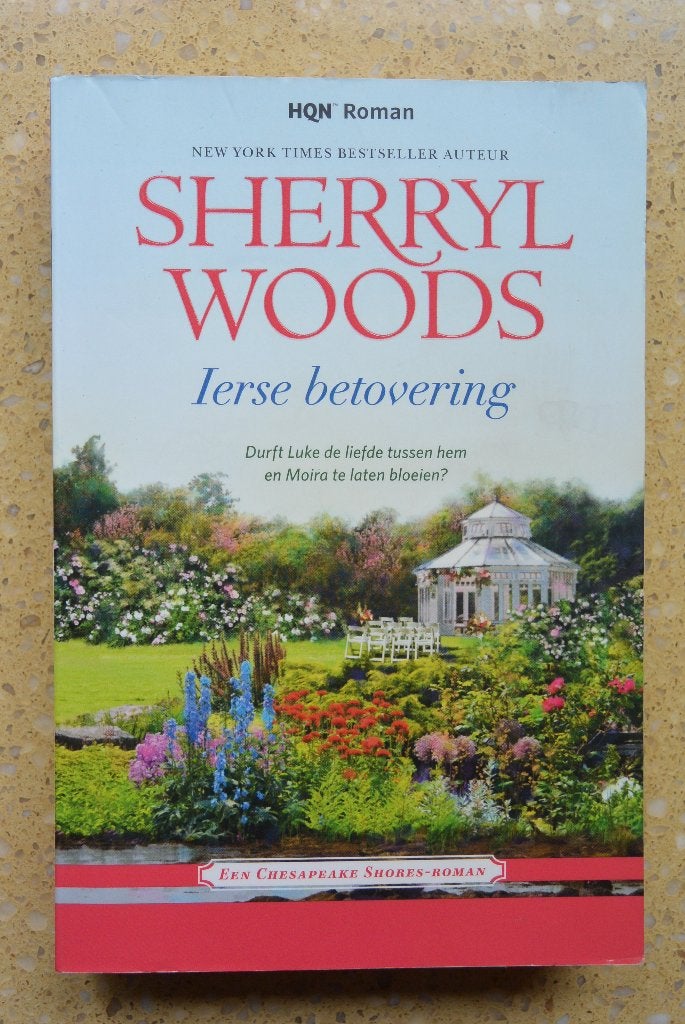 Ierse betovering - Sherryl Woods - HQN Roman, Gelezen, Ophalen of Verzenden, Sherryl Woods, Amerika