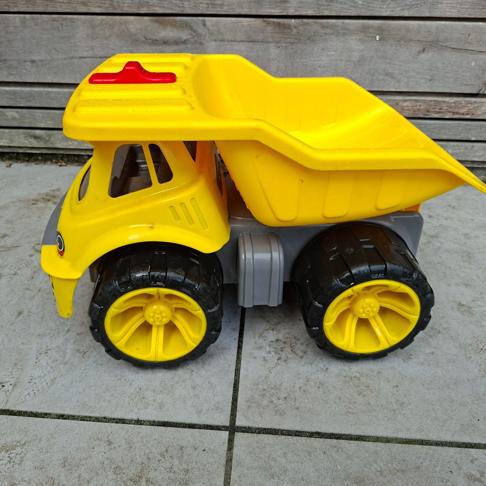 Grote gele kiepwagen speelgoed, Ophalen, Gebruikt