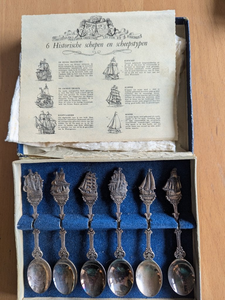 Set van 6 historische schepen lepels in doos, Antiek en Kunst, Ophalen of Verzenden