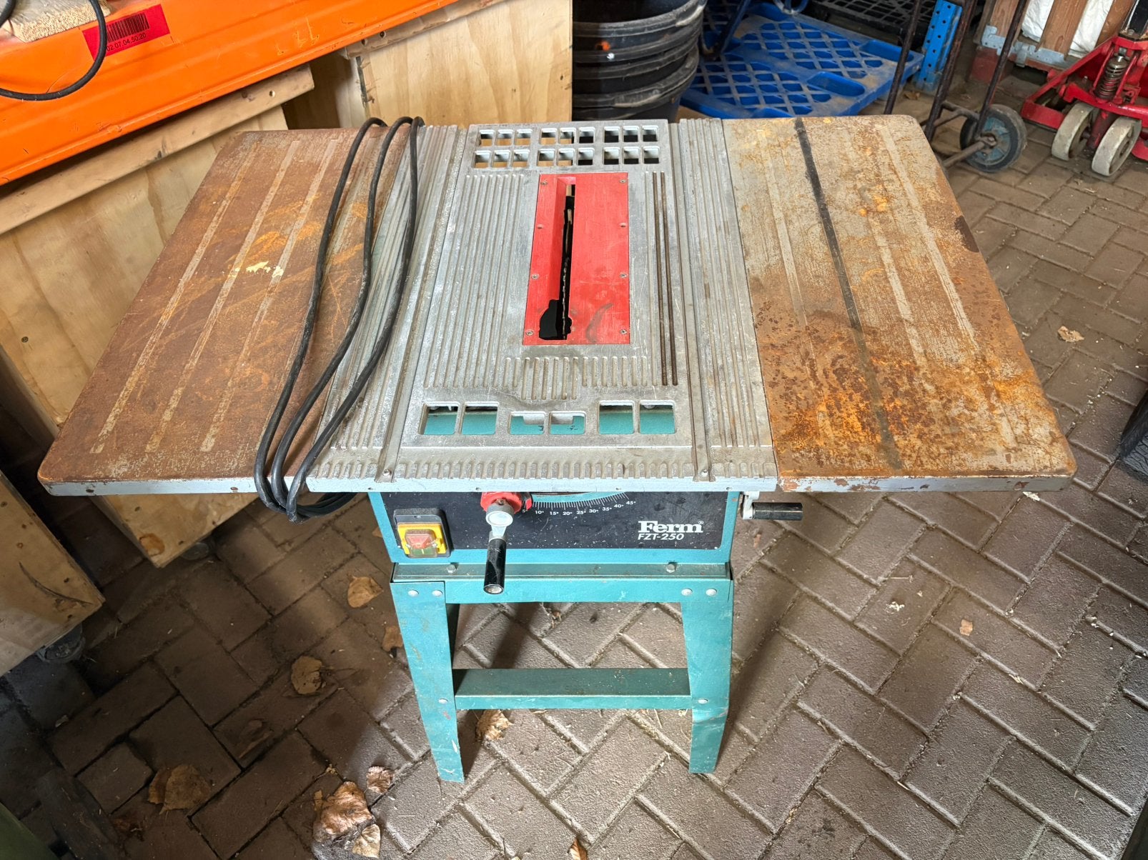 2x Zaagtafel kinzo ferm, Ophalen, 70 mm of meer, Overige typen, Zo goed als nieuw