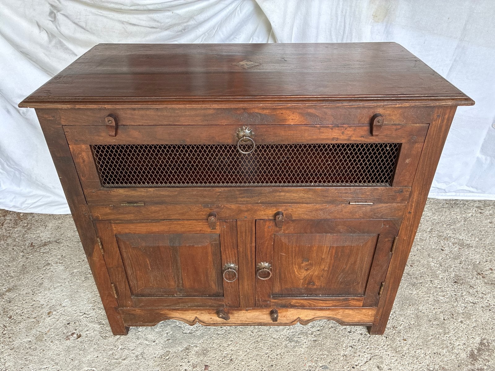 Teak houten kast, Ophalen