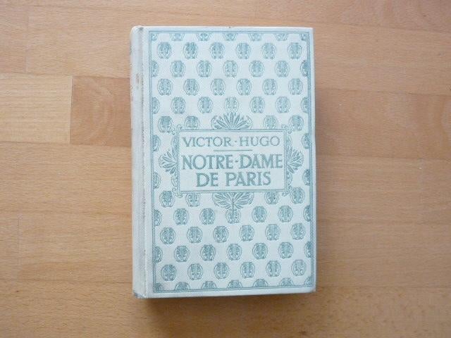 Victor Hugo Notre-Dame de Paris, Antiek en Kunst, Ophalen of Verzenden