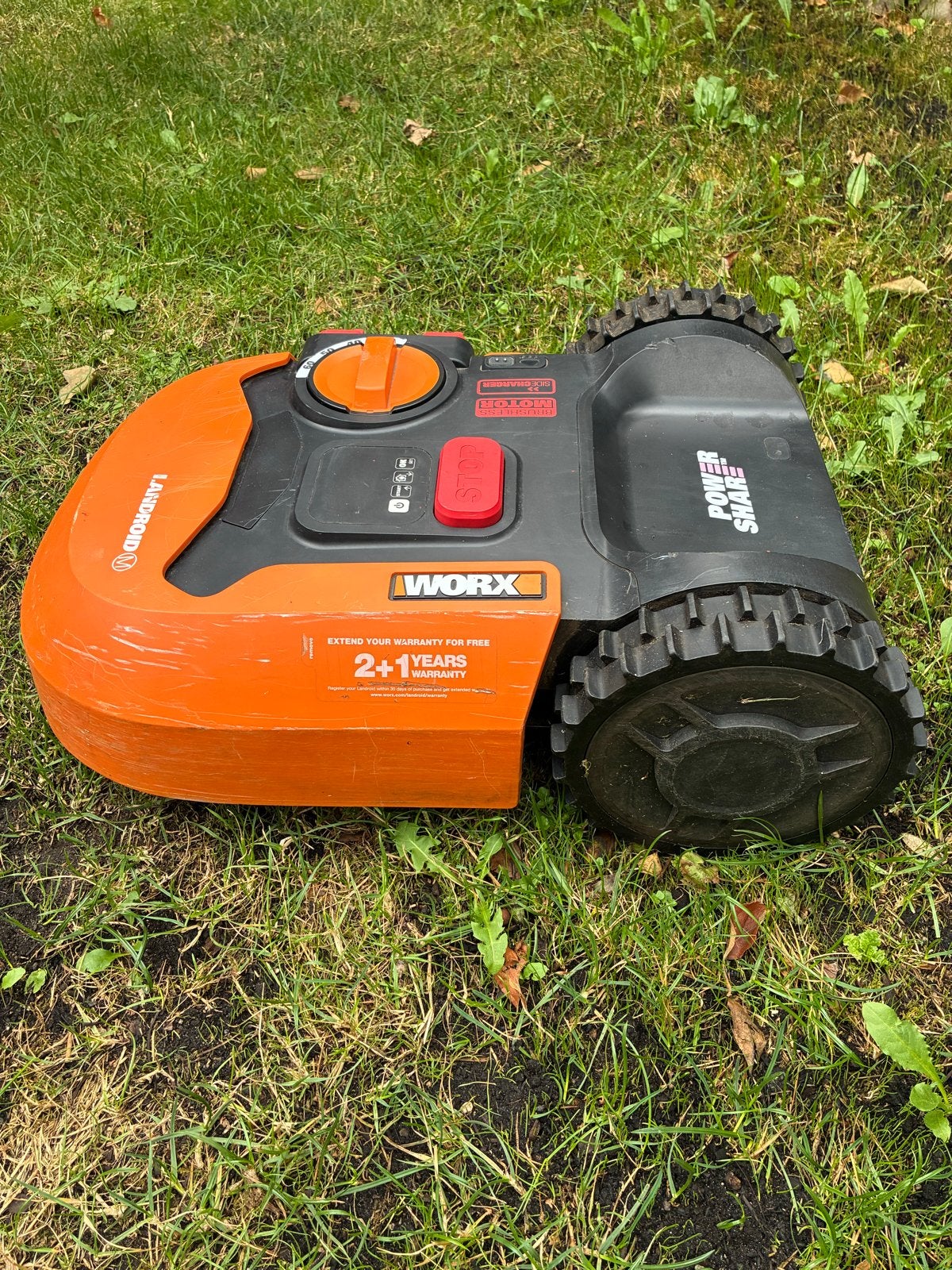 Worx Landroid M500 robotmaaier met accessoires, Ophalen of Verzenden, Gebruikt
