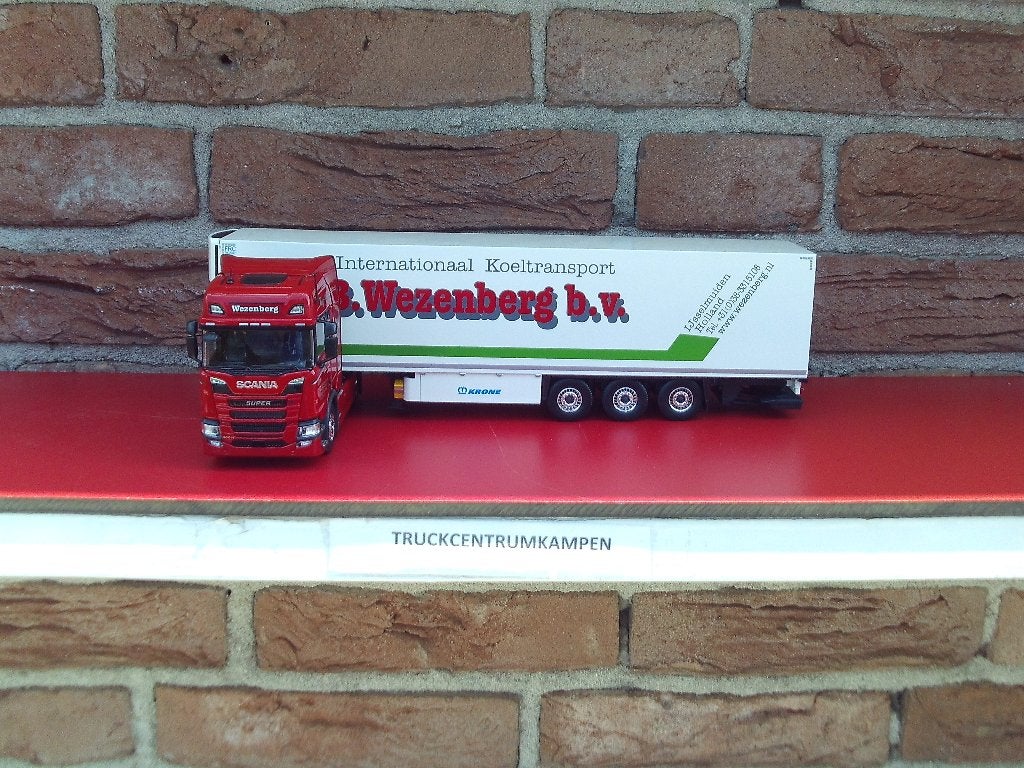 Tekno  Scania  Super  Highline  van  Wezenberg., Hobby en Vrije tijd, Modelauto's | 1:50, Ophalen of Verzenden, Nieuw, Bus of Vrachtwagen