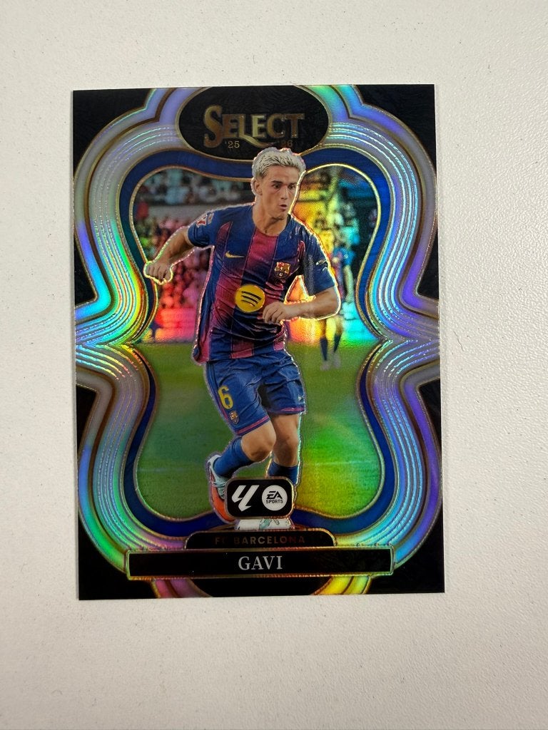 103 Gavi Silver Select La Liga 2025-26, Ophalen of Verzenden, Nieuw, Buitenlandse clubs, Poster, Plaatje of Sticker