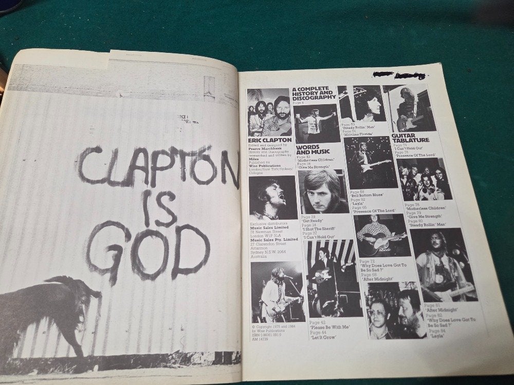 boek eric clapton gitaar bladmuziek , music of '46, Boeken, Ophalen of Verzenden