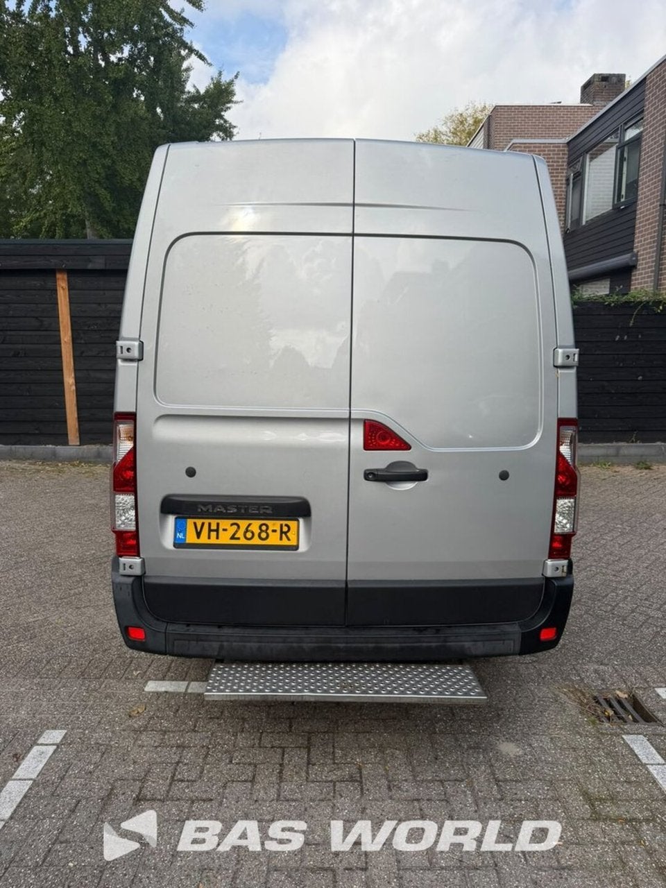 Renault Master 125PK Gesloten Bestelwagen Cruise Control Ele, Auto's, Euro 5, 125 pk, Gebruikt, Renault