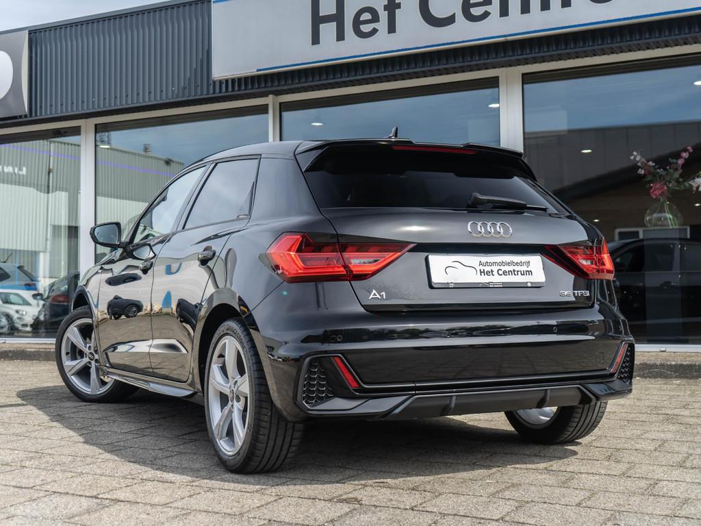 Audi A1 Sportback 35 TFSI Pro Line S DSG / Keyless / Stoelve, Stof, 4 cilinders, 150 pk, Zwart
