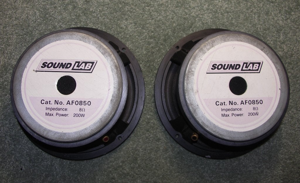 Soundlab AF0850 2 stuks (nieuwstaat), Subwoofer, Zo goed als nieuw, Ophalen, 150 watt of meer