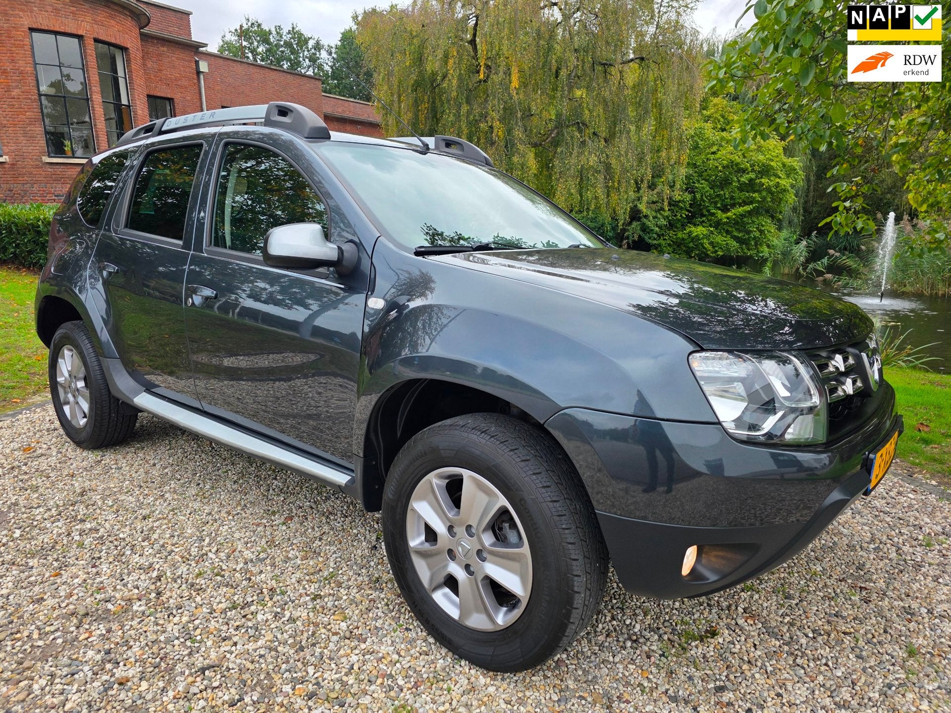 Dacia Duster 1.2 TCe 4x2 Prestige Airco trekhaak APK 08-2027, Auto's, Voorwielaandrijving, Euro 5, 125 pk, Gebruikt
