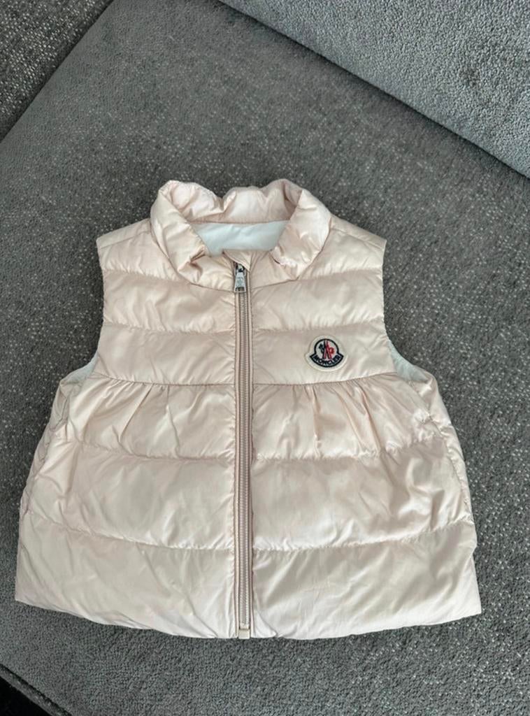 Moncler bodywarmer 9/12 maanden, Kinderen en Baby's, Ophalen, Zo goed als nieuw, Jongetje of Meisje, Jasje