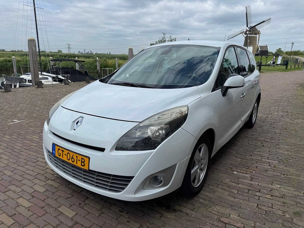 Renault Grand Scénic 1.4 TCe Dynam. 7p. GT-061-B, Auto's, Renault, Voorwielaandrijving, Gebruikt, 4 cilinders, 7 stoelen