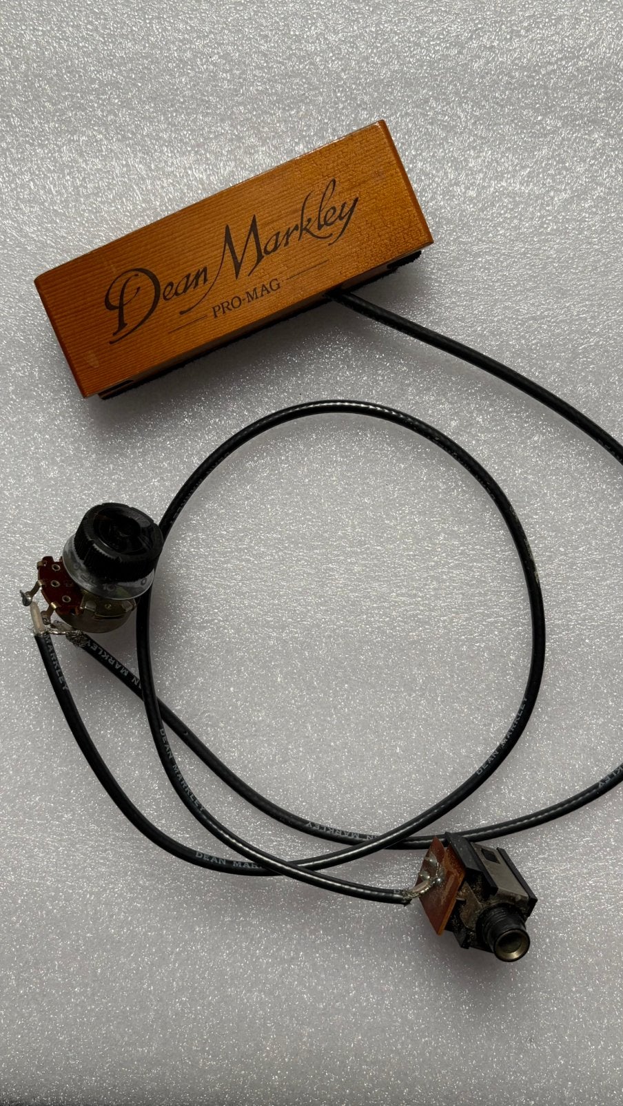 Dean Markley Pro Mag –vintage jaren ’90– met volume control, Ophalen of Verzenden, Gebruikt, Akoestische gitaar