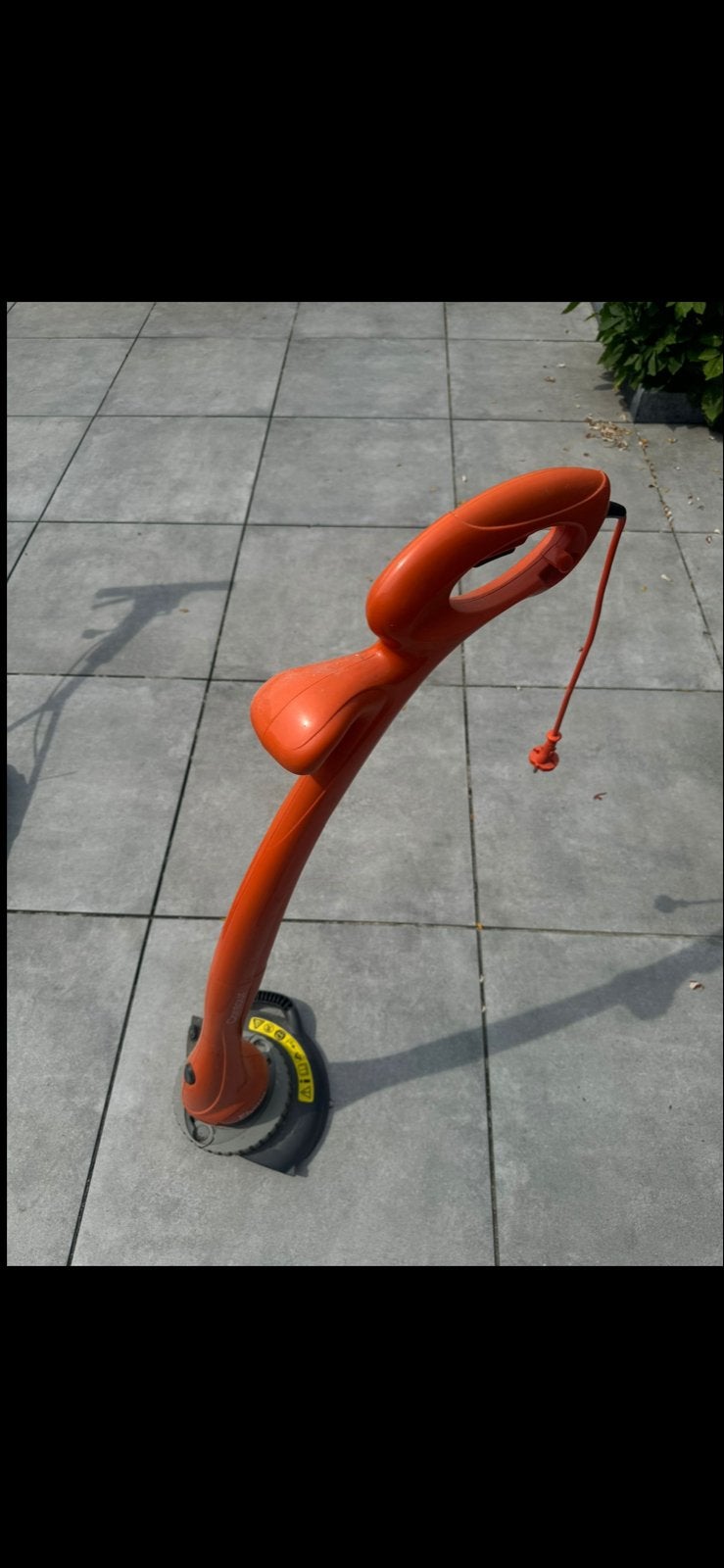 Flymo Contour grastrimmer - Elektrisch, 300W, 23cm maaibreed, Ophalen, Gebruikt, 10 tot 30 cm, Elektrisch
