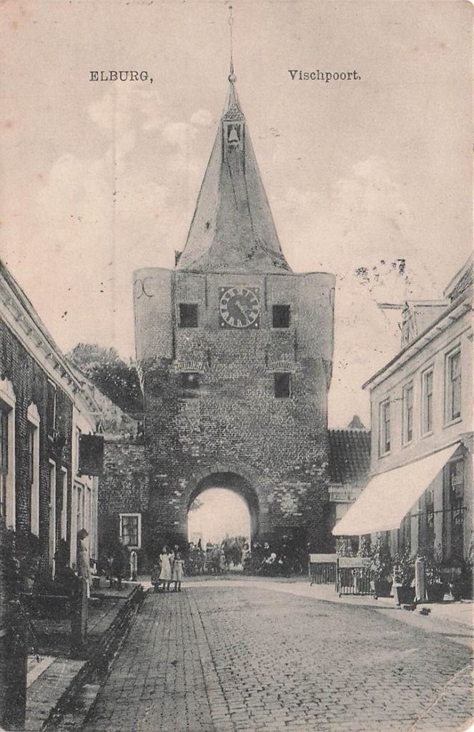 702-258-045 Elburg Vischpoort, Verzenden, Voor 1920, Gelderland
