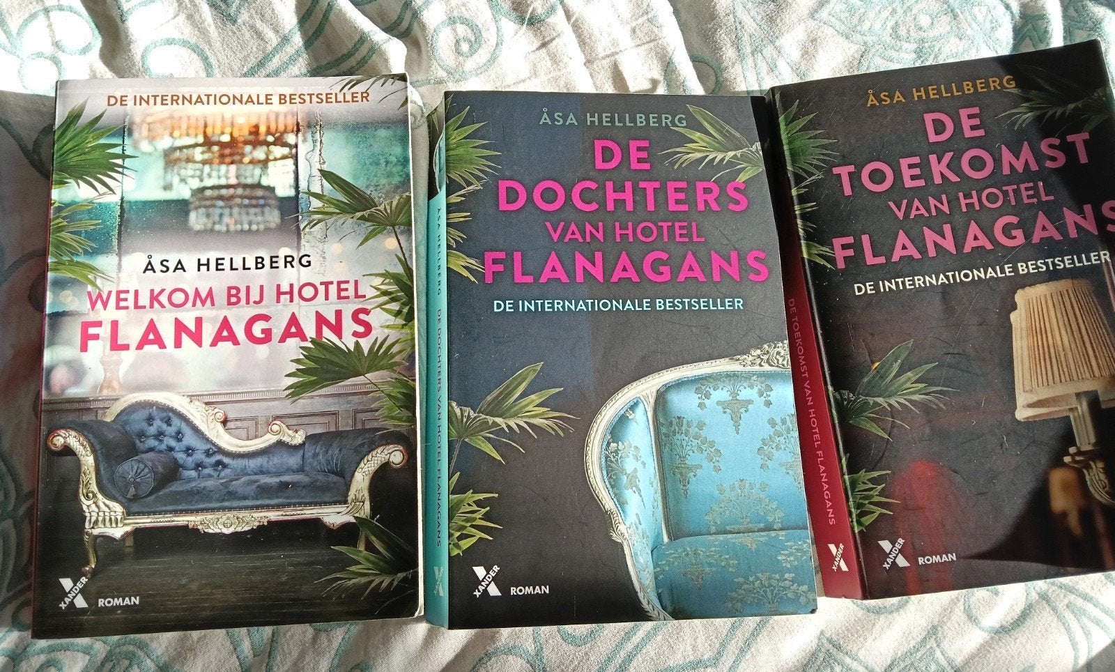 Hotel Flanagans serie - Åsa Hellberg (3 boeken), Boeken, Ophalen of Verzenden, Gelezen, Asa Hellberg