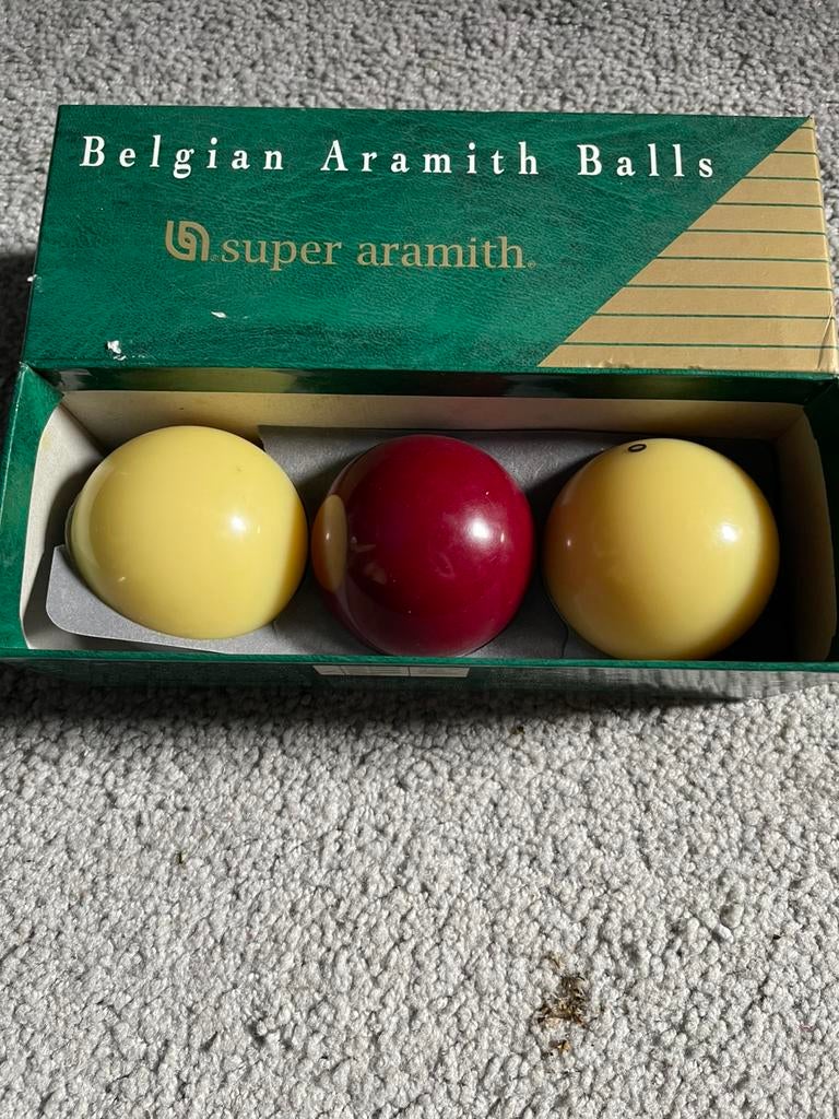 Biljartballen, Sport en Fitness, Biljarten en Poolen, Ophalen of Verzenden, Zo goed als nieuw, Keu of Ballen