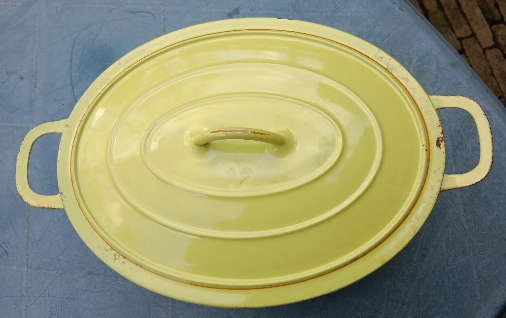 DRU nostalgie eigen bodem grote gele ovale pan 27,5 cm (G217, Gebruikt, Gietijzer, Ophalen of Verzenden, Keramische plaat