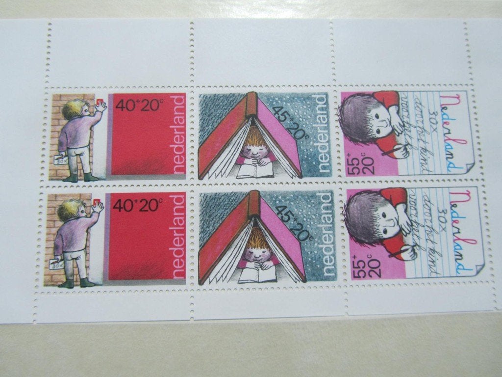 vel kinderpostzegels type 11, Ophalen of Verzenden, Postfris