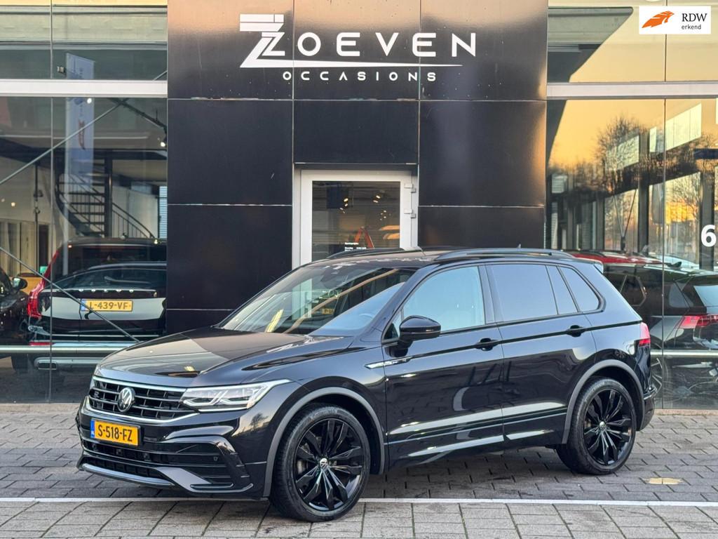 Volkswagen Tiguan 1.5 TSI R-Line Blackstyle, Auto's, Volkswagen, Bedrijf, Te koop, Tiguan, ABS, Achteruitrijcamera, Adaptive Cruise Control