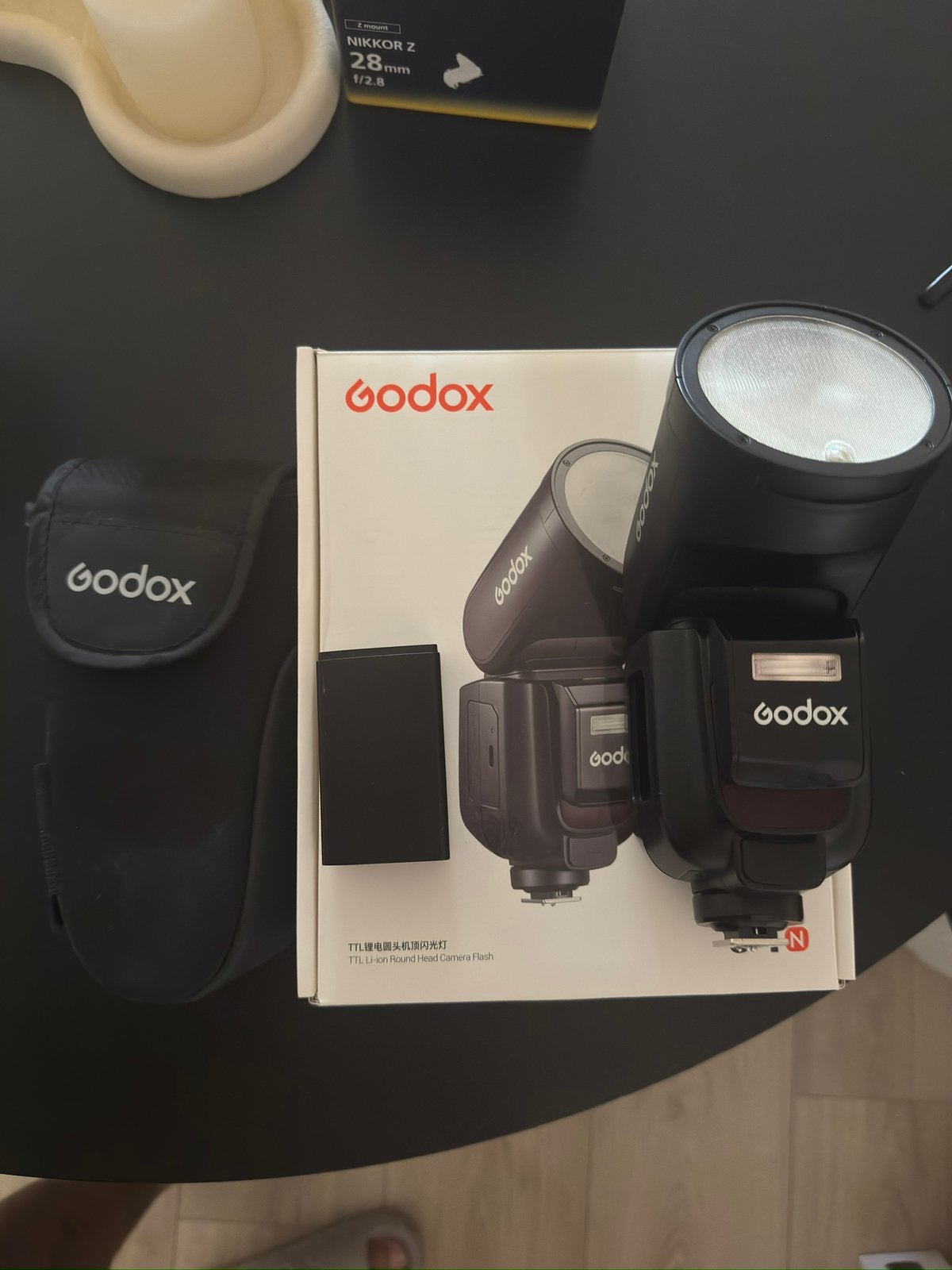 Godox v1 en v1 pro set, Nikon, Externe flitser, Ophalen of Verzenden, Zo goed als nieuw