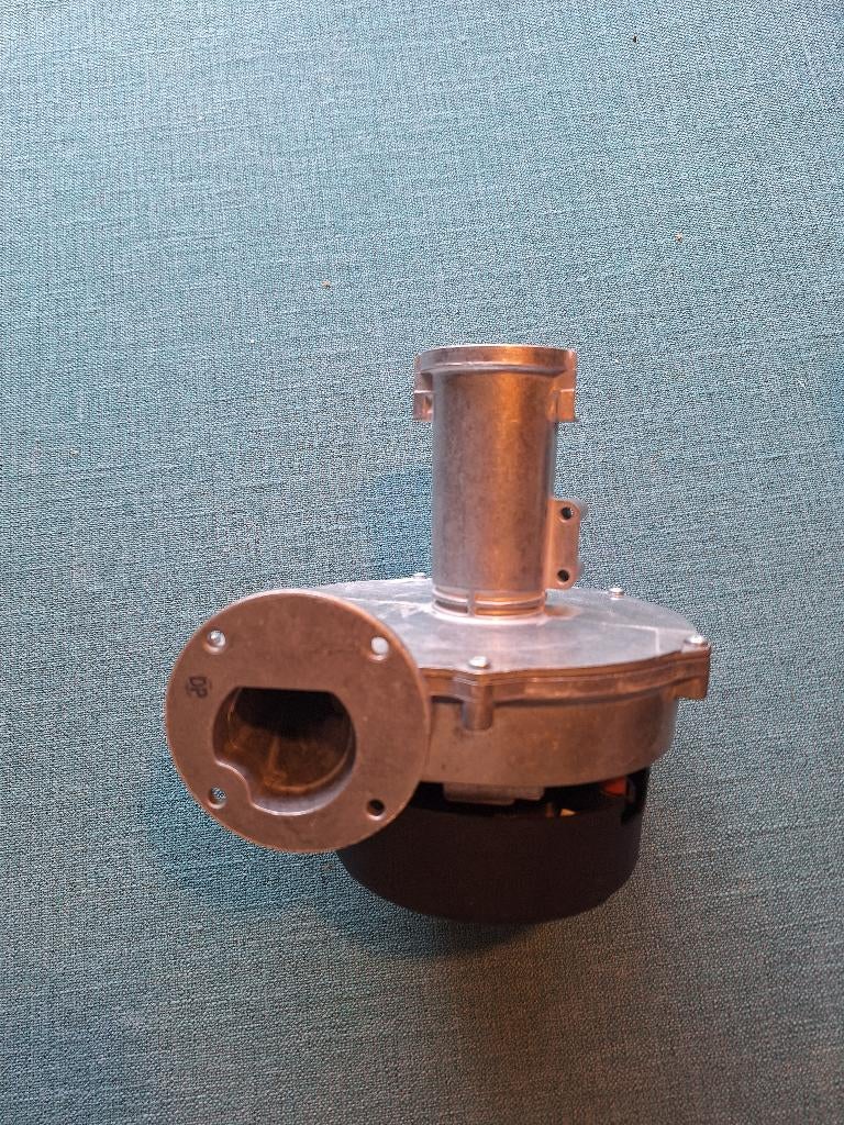 Nefit ventilator RG128  - 74589, Ophalen, Nieuw