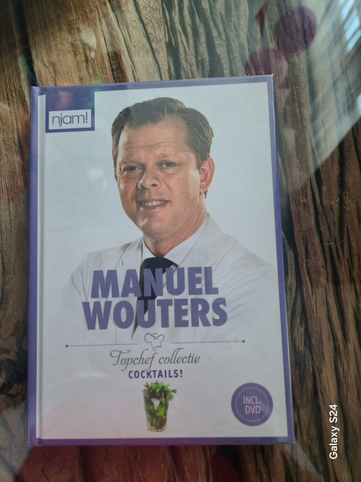 Manuel Wouters Topchef Collectie Cocktails! + DVD, Ophalen of Verzenden, Nieuw, Manuel Wouters, Overige typen