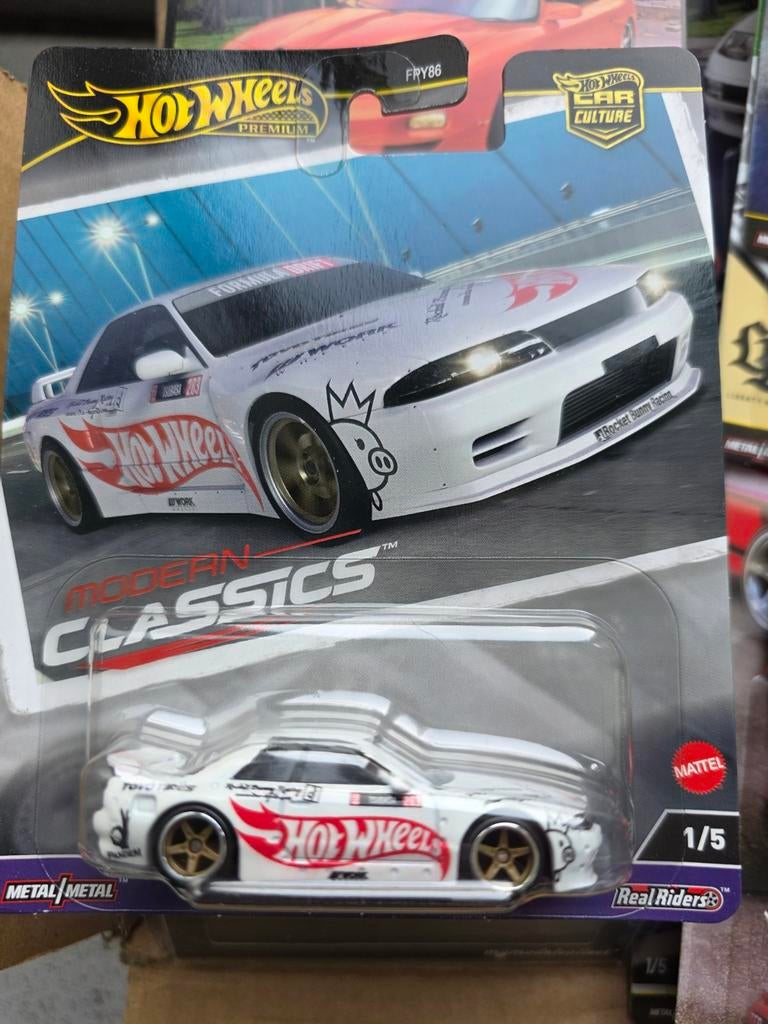 Hot Wheels Premium Modern Classics Nissan Skyline GT-R R32, Matel, Onbekend, Nieuw, Ophalen of Verzenden