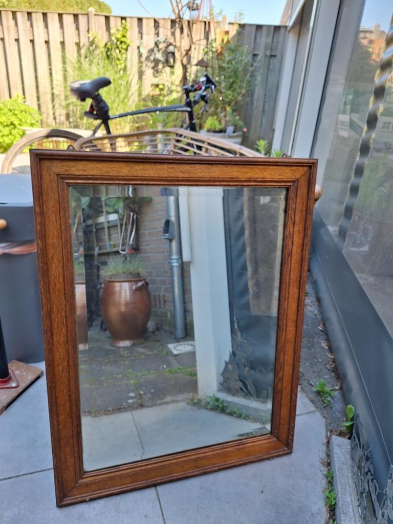 Vintage spiegel met houten lijst, Ophalen