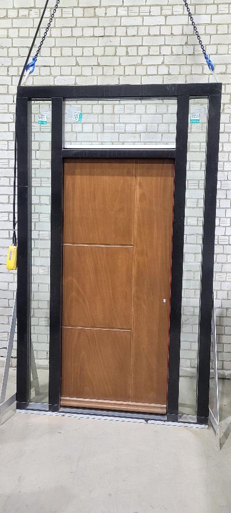 Houten complete voordeurpui incl. HR++ glas, Ophalen, Deurkozijn, Nieuw, 150 tot 225 cm
