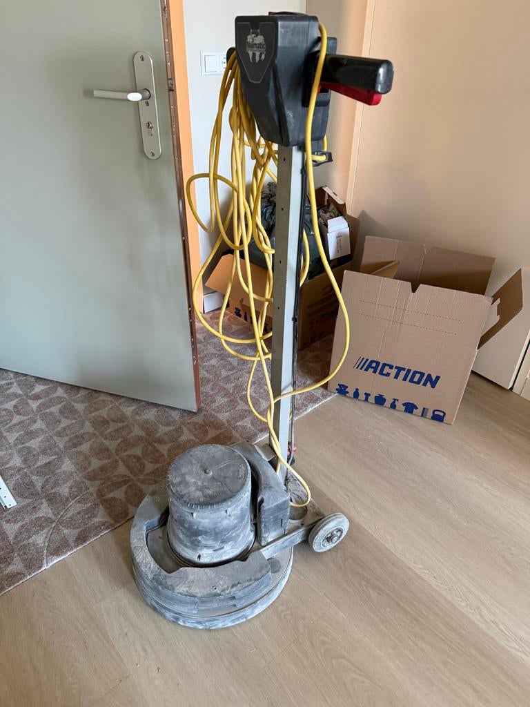 Numatic HFM 1515 schuurmachine, Ophalen of Verzenden, Gebruikt, 1200 watt of meer, Bandschuurmachine