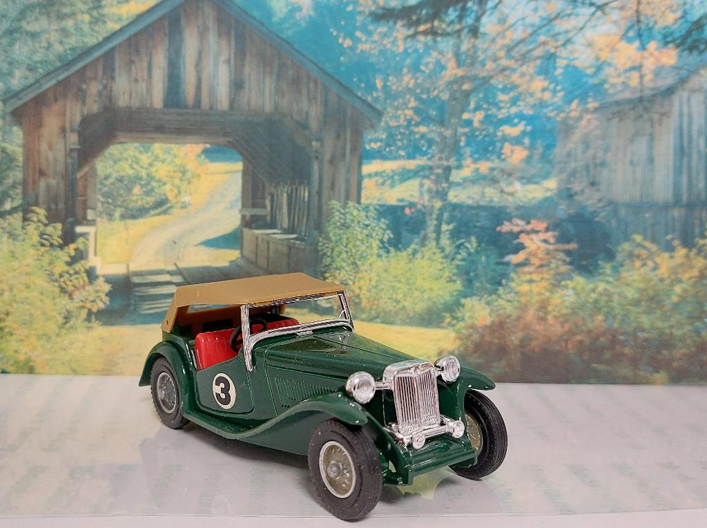 1:35 MG TC Midget (closed top) #3 1945 Matchbox MoY Y-8 v4.1, Ophalen of Verzenden, Zo goed als nieuw, Auto, Matchbox