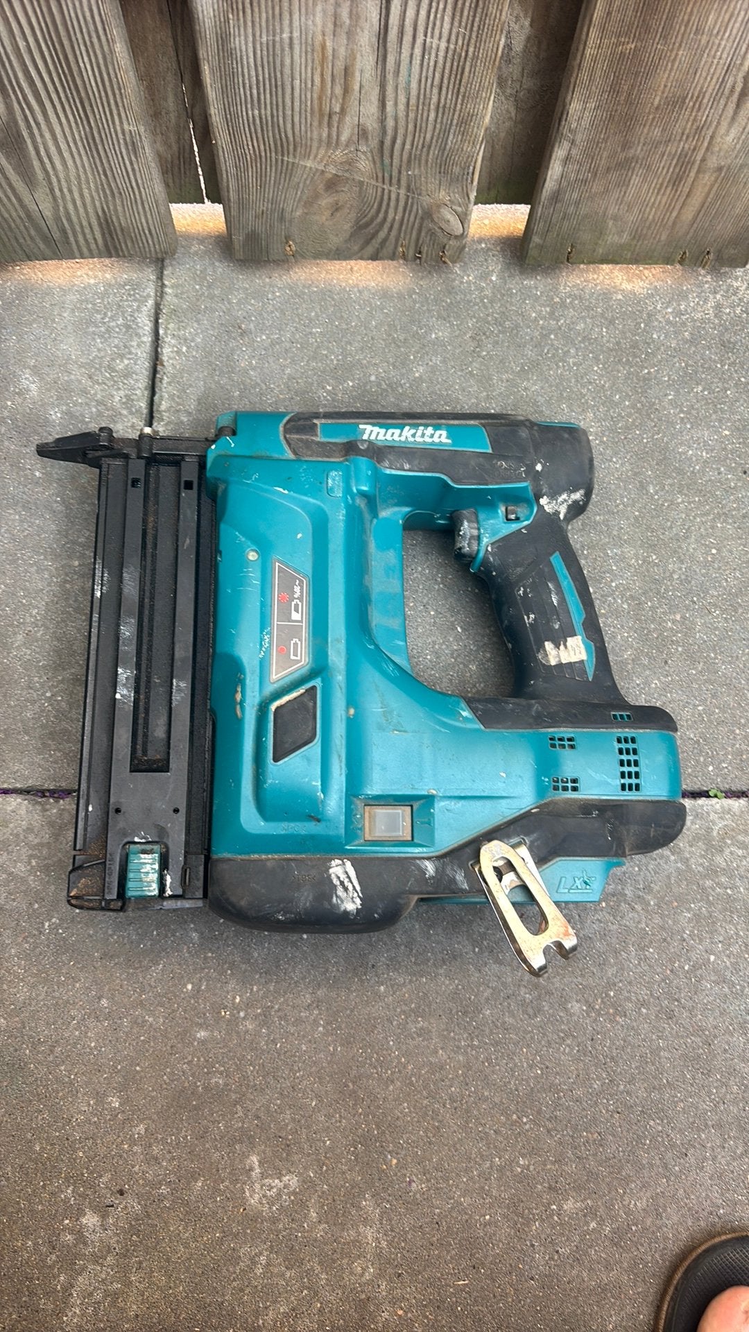 Makita 18v tacker DBN500, Ophalen, Gebruikt